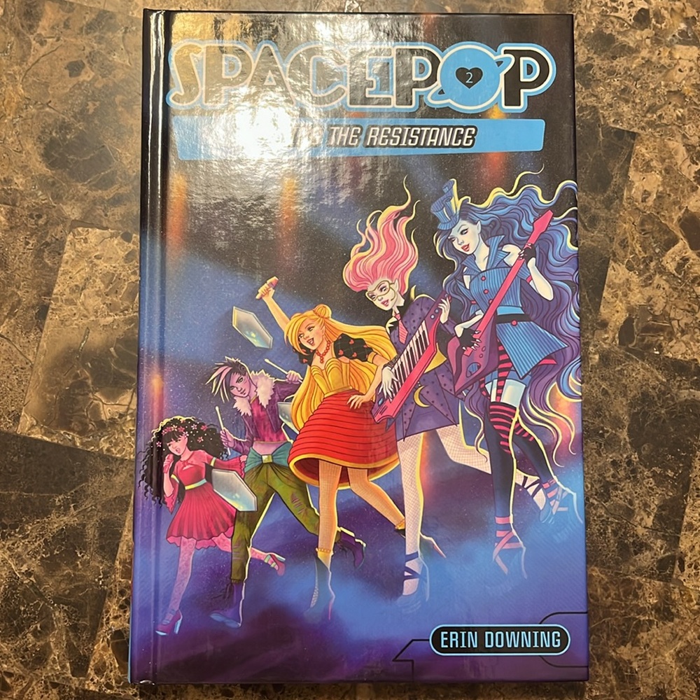Bundle of 2 space pop books - Picture 3 of 3